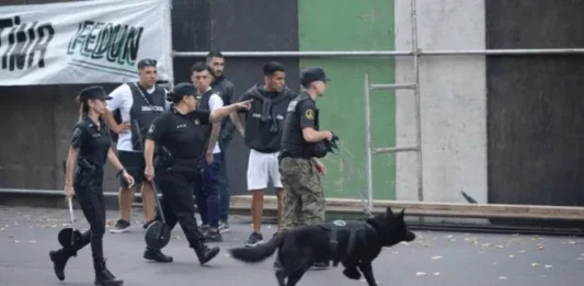 Luego del accionar de emergencia de la justicia provincial, la investigación de la amenaza de bomba en el acto de Cristina Kirchner pasará al fuero federal de La Plata.