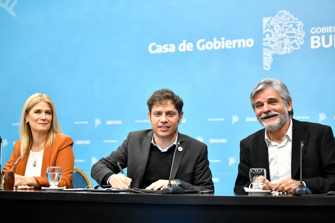 Axel Kicillof encabezó un acto y volvió a encender las alarmas ante la posibilidad de que la oposición se imponga en las próximas elecciones.
