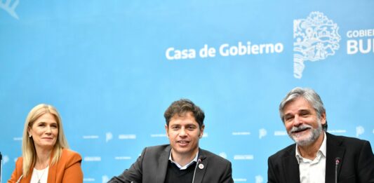Axel Kicillof encabezó un acto y volvió a encender las alarmas ante la posibilidad de que la oposición se imponga en las próximas elecciones.