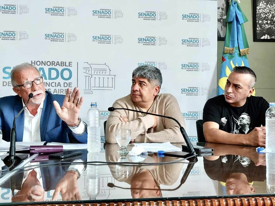 Legisladores bonaerenses del Frente de Todos criticaron a las apps de delivery por “extorsionar” y a la oposición por buscar “perjudicar” a Axel Kicillof con su rechazo al proyecto que apunta a crear un registro de trabajadores de reparto.