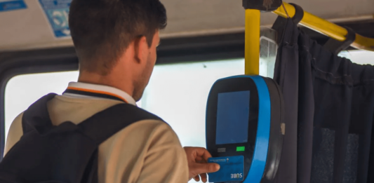 El boleto de colectivo subirá un 8.7% a partir del 1º de junio en el AMBA, convirtiéndose en el cuarto aumento en lo que va del año ¿A cuánto queda?