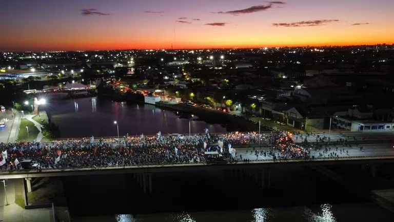Los piqueteros comenzaron a movilizarse el miércoles por la tarde desde Puente Pueyrredón.
