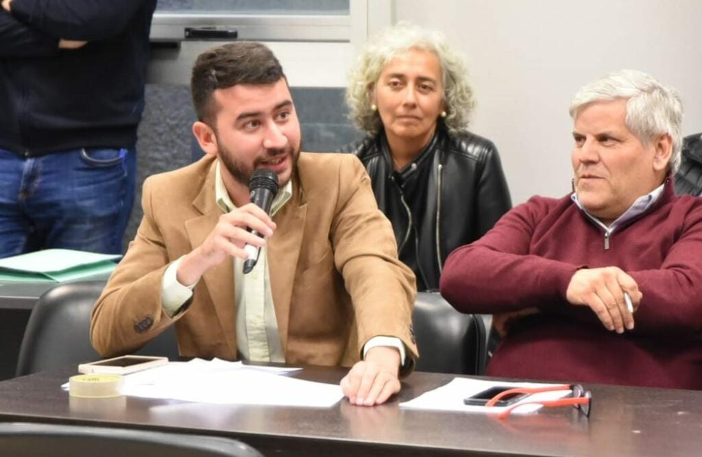 Nahuel Sotelo celebró el freno a la ley que regula los delivery. 
