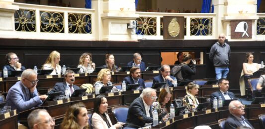 Los legisladores bonaserenses de la oposición criticaron al Gobierno nacional por el 7,8% de inflación de mayo.
