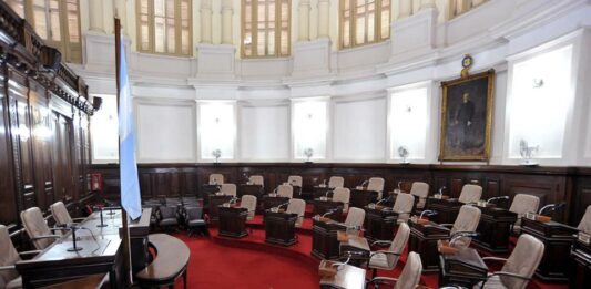 Este viernes, el interbloque oficialista no dio quorum en el Consejo Deliberante para la rendición de cuentas 2022 y el Frente de Todos largó la bronca.