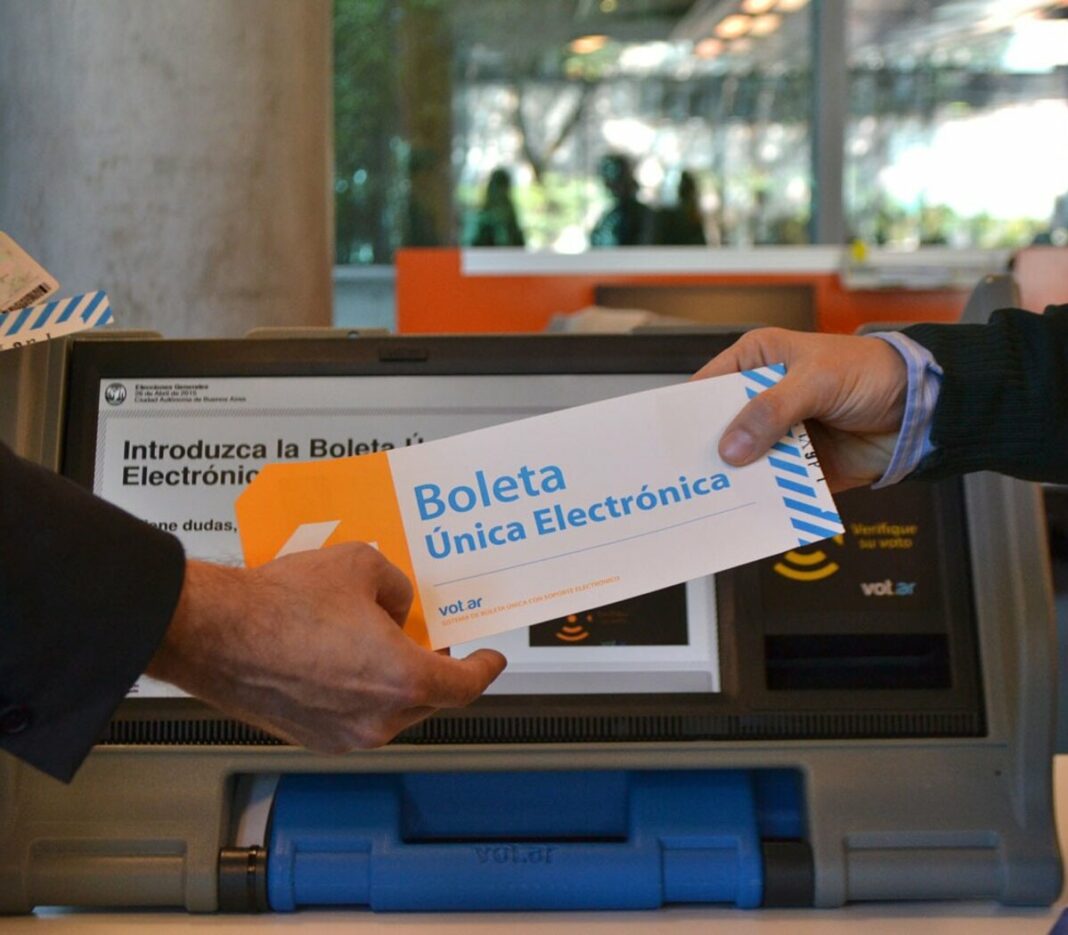 Desde el possismo salieron a proponer que la provincia de Buenos Aires replique el esquema de elecciones concurrentes y boleta única, que resolvió el jefe de Gobierno porteño, Horacio Rodríguez Larreta.