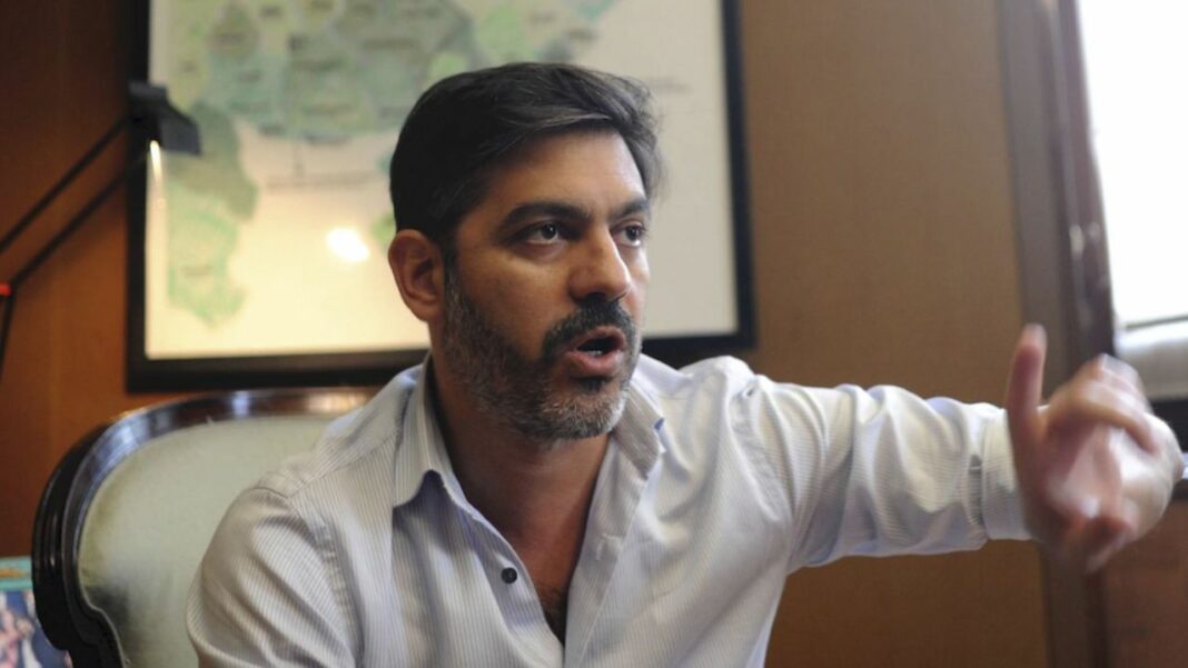 El Jefe de Asesores bonaerense, Carlos Bianco, cuestionó al diputado del PRO, quien había dicho que la sociedad 