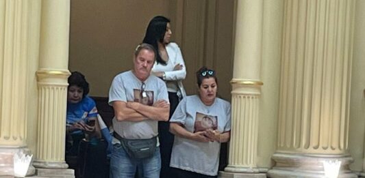 Luego de la sorpresiva alianza entre JxC y Unidad Federal para hacer caer la sesión de la semana pasada, el Kirchnerismo pide “reflexión” a los peronistas disidentes.