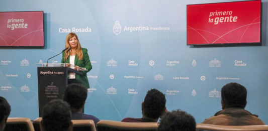La portavoz presidencial, Gabriela Cerruti, se refirió al crimen del colectivero en Virrey del Pino.