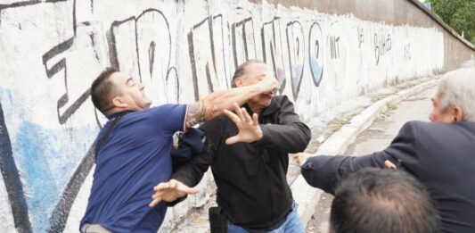Berni fue trompeado por los compañaeros del colectivero asesinado en La Matanza, Daniel Barrientos, que realizaban un piquete el 3 de abril.