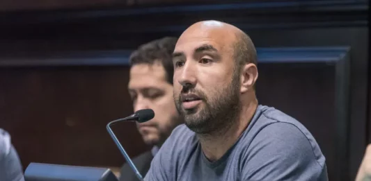 Valicenti rechazó el pedido de suspensión de las re-reelección de los intendentes bonaerenses y apuntó contra la Corte Suprema.