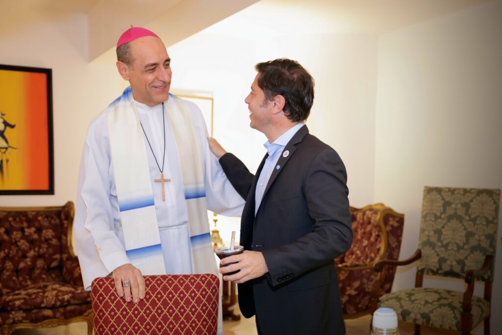 Kicillof participó del Tedeum en la catedral de La Plata y valoró el discurso del arzobispo platense, Víctor Manuel Fernández.