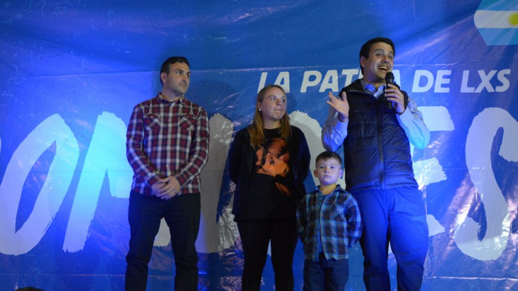 El concejal de La Costa, Martin Poustis, ratificó su intención de pelear por la intendencia del distrito y recibió un fuerte apoyo de referentes de La Patria de los Comunes.
