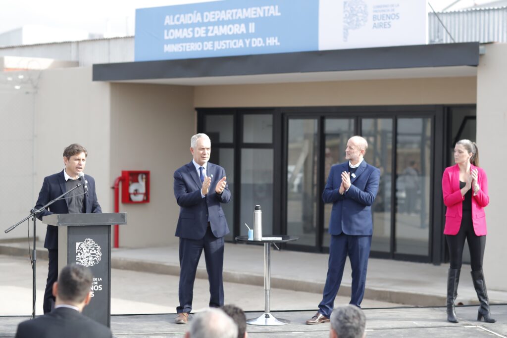 Kicillof afirmó que la inauguración de las alcaidías permitirá que los policías "se aboquen a la prevención del delito en los barrios”.