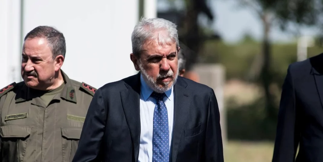 Aníbal Fernández anunció que estará presente en el acto del 25 de mayo y ratificó sus diferencias con La Cámpora.
