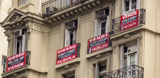 El mega DNU de Milei comenzó a impactar en la vida cotidiana y los inquilinos comenzaron a ver más hogares para alquilar.