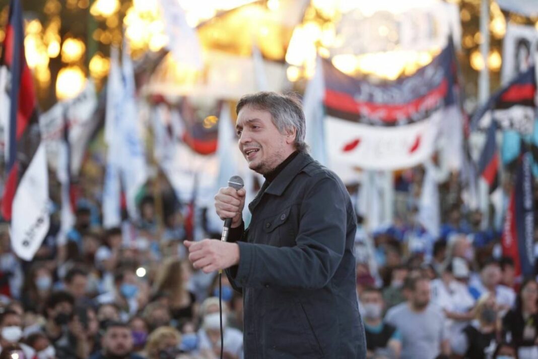 Máximo Kirchner le hablará a la militancia tras el re-renunciamiento de Cristina.