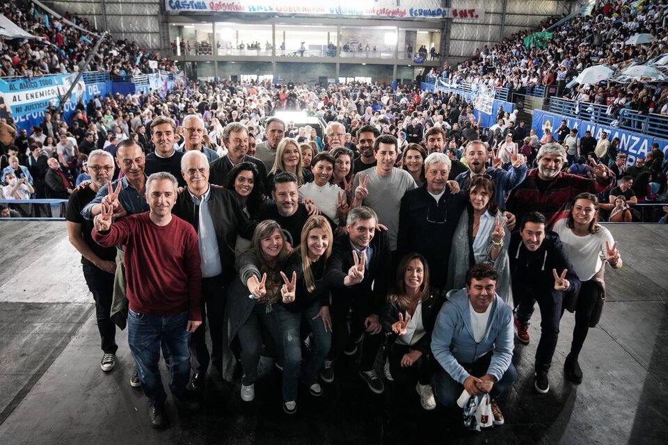 Máximo Kirchner reclamó una "suma fija" desde La Matanza.