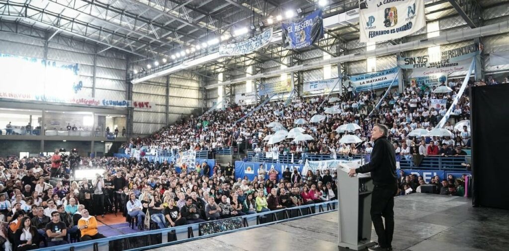 Máximo Kirchner cerró el Congreso del Partido Justicialista de la Provincia de Buenos Aires.