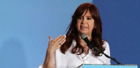 Cristina Kirchner afirmó que los jueces de la Corte ya lograron su cometido y les pidió que dejen realizar las elecciones en Tucumán.