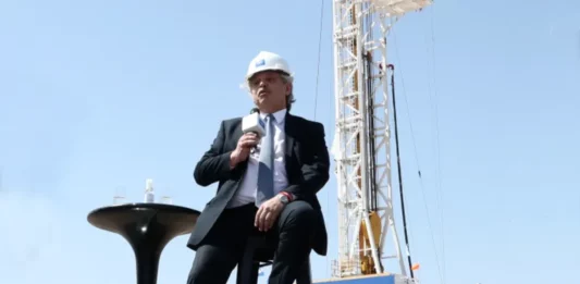 Se realizará la última soldadura del primer tramo del Gasoducto Néstor Kirchner, que se extiende desde Neuquén hasta la provincia de Buenos Aires.