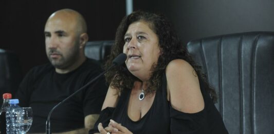 Legisladores oficialistas manifestaron que la decisión de la Corte de suspender las elecciones en Tucumán y en San Juan está "articulada" con JxC.