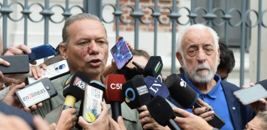 El ministro de Seguridad, Sergio Berni, se aleja temporalmente de la cartera de Seguridad. ¿Por qué? ¿Y quiénes lo reemplazan?