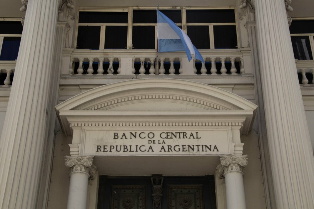 Un nuevo relevamiento del Banco Central pronosticó que la inflación de abril podría ser de 7,5%.
