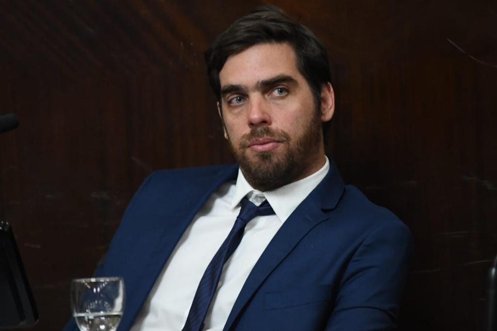 Owen Fernández, el senador de Juntos por el Cambio que impulsó la ley "No me grites".