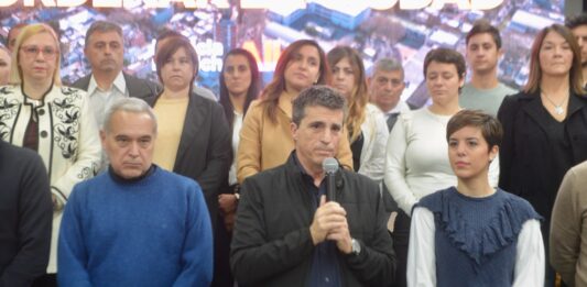El precandidato a intendente de La Plata, Juan Pablo Allan, presentó los nombres de senadores, concejales y consejeros escolares que compartirán su lista.
