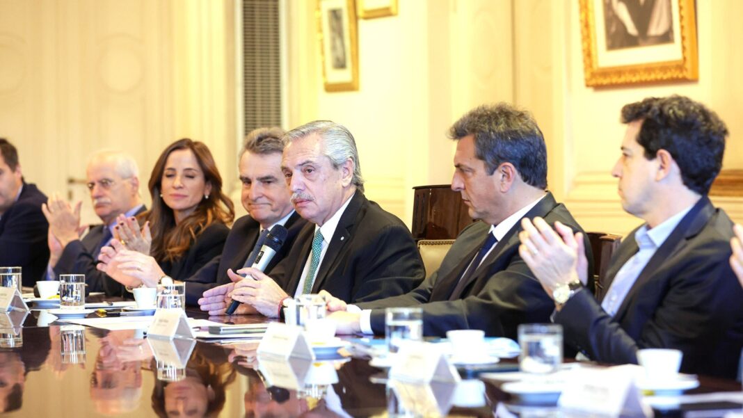 Fernández, Massa y Rossi trataron de bajarle el tono a los últimos enfrentamientas públicos de Unión por el Cambio en la reunión de Gabinete