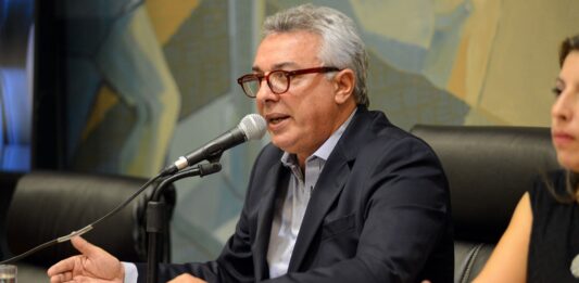 El intendente de Tigre, Julio Zamora, recibió cuatro renuncias provenientes de su gabinete y podría extenderse al resto de los funcionarios.