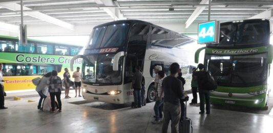 Provincia presentó un proyecto para aumentar las tarifas del transporte de larga distancia.