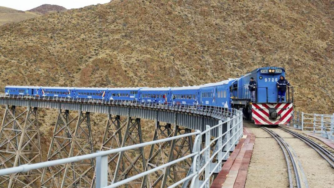 Trenes Argentinos habilitó este martes la venta de pasajes para viajar durante diciembre, enero y febrero hacia distintos puntos turísticos del país.