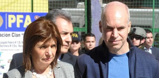 Los precandidatos presidenciales de Juntos por el Cambio, Bullrich y Larreta, desembarcan en La Plata.