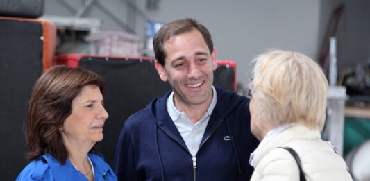 Un sector del armado de Bullrich que acompaña al oficialismo local empezó a trabajar el corte de boleta en La Plata. “El voto es Patricia, Grindetti y Garro”, arengaron.