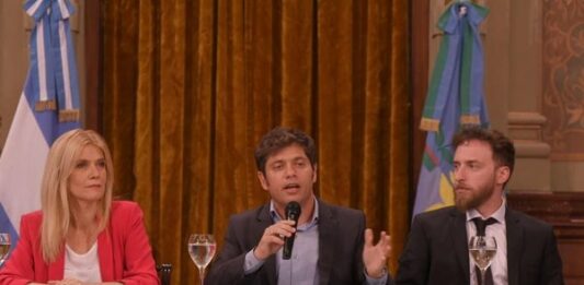 A pocas semanas de las PASO, Kicillof viaja a Lomas de Zamora para realzar la imagen y la campaña de Otermín.