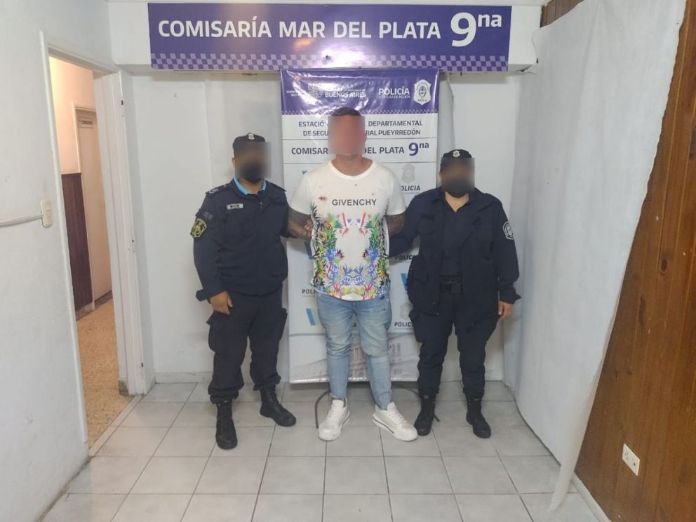 Una de las detenciones que sufrió Fernando Pérez Algaba. 