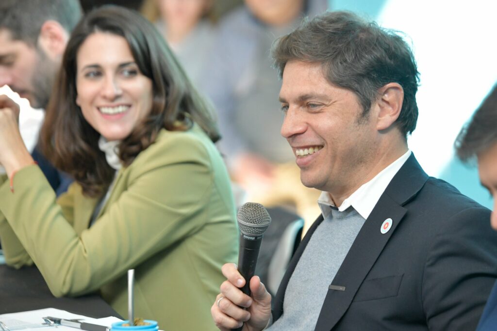 Kicillof respaldó la precandidatura de Constanza Alonso para la intendencia de Chivilcoy.