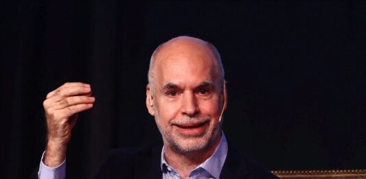 Larreta afiló su discurso de campaña, comparó a Bullrich con de la Rúa y también guardó dardos para la vicepresidenta Cristina Kirchner.