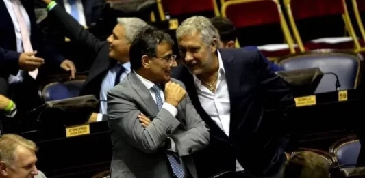 Los legisladores bonaerenses del FR salieron a bancar la candidatura de Massa y confrontaron con la oposición.