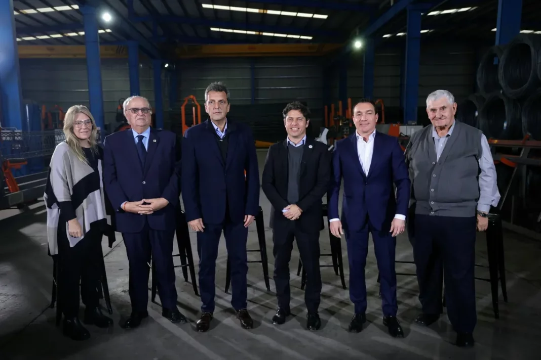 Sergio Massa y Axel Kicillof encabezaron un acto en Florencio Varela y afirmaron que la 