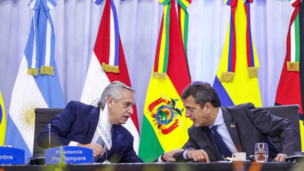Alberto Fernández aseguró que Massa trabaja con seriedad para firmar el acuerdo con el FMI, que lleva casi un mes de postergación.