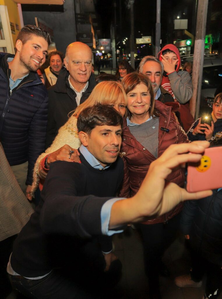 Bullrich pasó por La Costa y respaldó a Dani López.