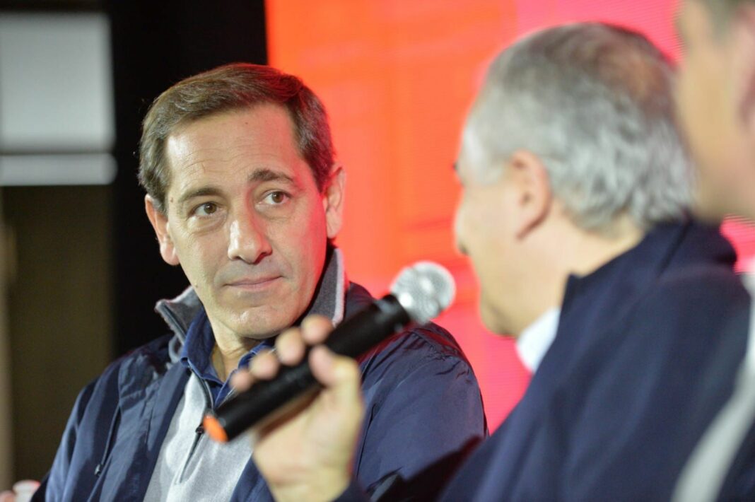 A menos de un mes para las PASO, el precandidato a Vice del larretismo, Gerardo Morales, se reunió junto al intendente de La Plata, Julio Garro con 200 empresarios.