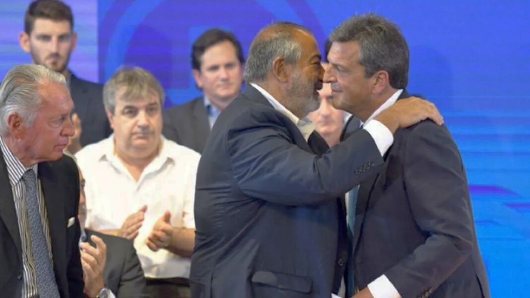 La CGT recibe a Sergio Massa y Agustín Rossi, en otra muestra de apoyo