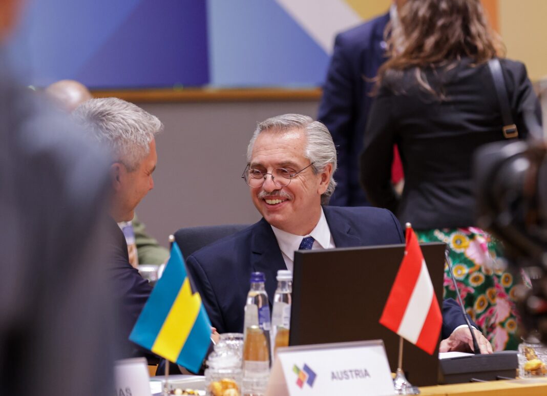 El presidente Alberto Fernández destacó la importancia de retomar las reuniones entre los bloques de la Unión Europea y de la CELAC.
