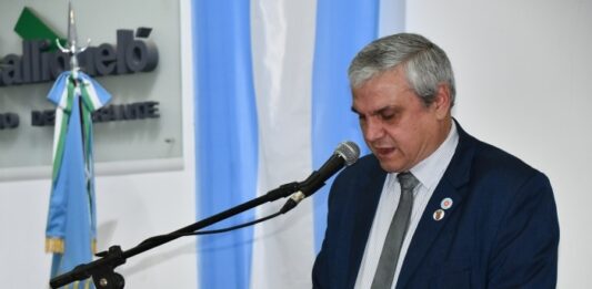El intendente de Salliqueló, Juan Miguel Nosetti, y su competidor de UxP, Ariel Sucurro, valoraron la inauguración de la primera etapa del Gasoducto Néstor Kirchner.