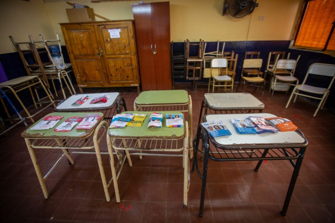 La provincia de Santa Fe define este domingo candidatos a Gobernador, intendente y legisladores.
