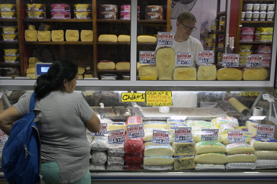 La consultora Focus Market reveló que la inflación alimentos podría llegar a ser del 10%, por los efectos de la devaluación.